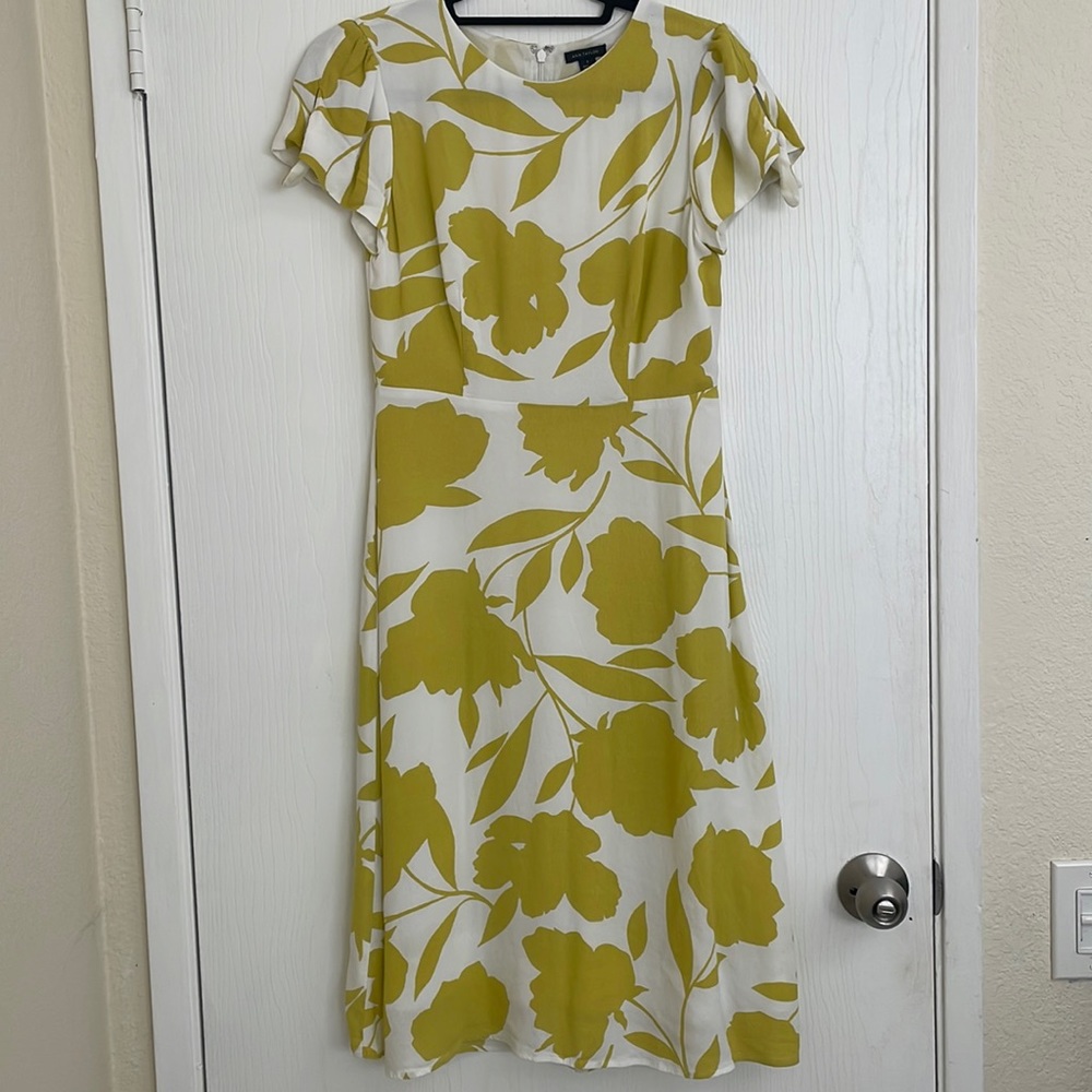 Ann Taylor floral midi dress w tie sleeves
